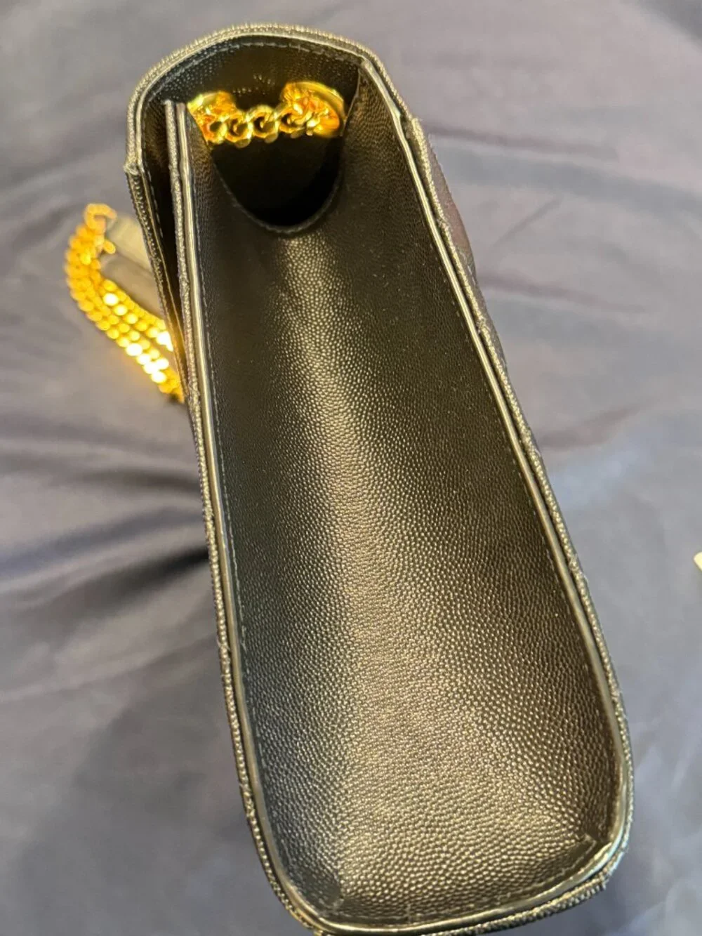 ENVELOPE LARGE IN QUILTED GRAIN DE POUDRE EMBOSSED LEATHER